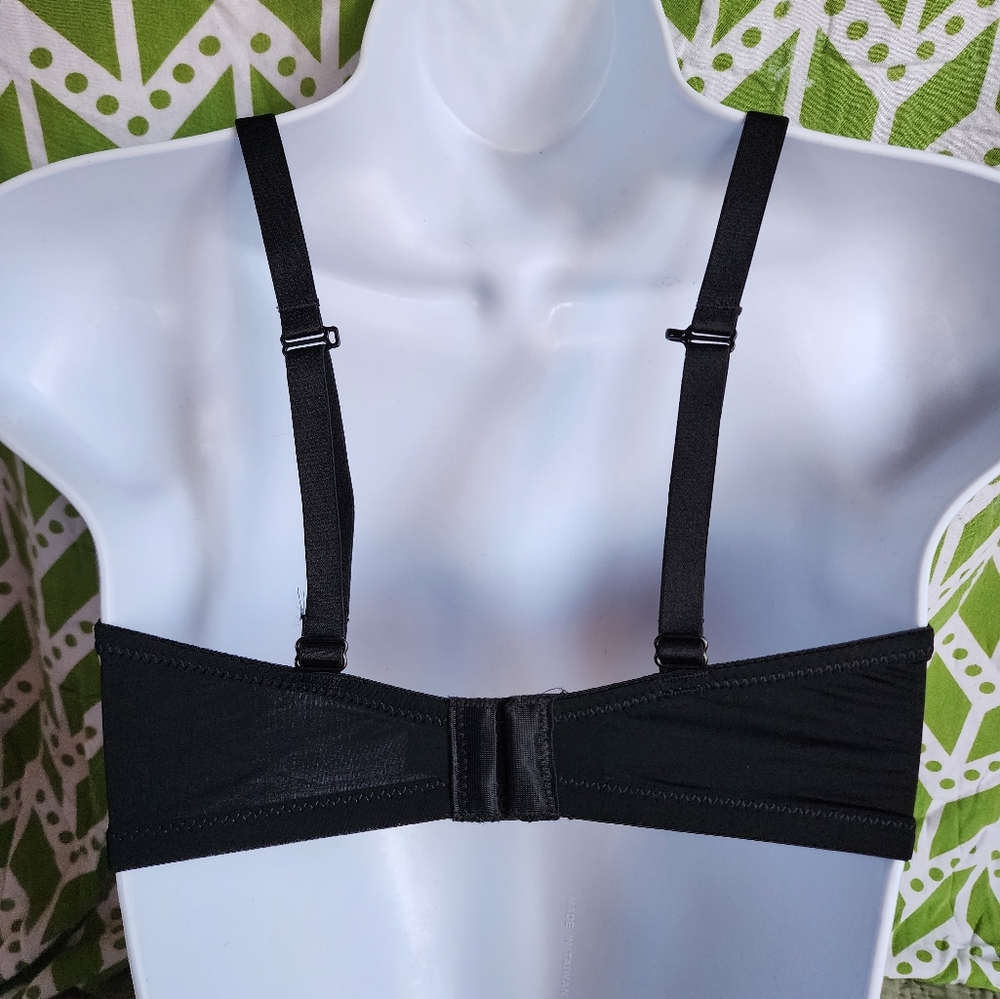 Bra - Picture 4 of 7